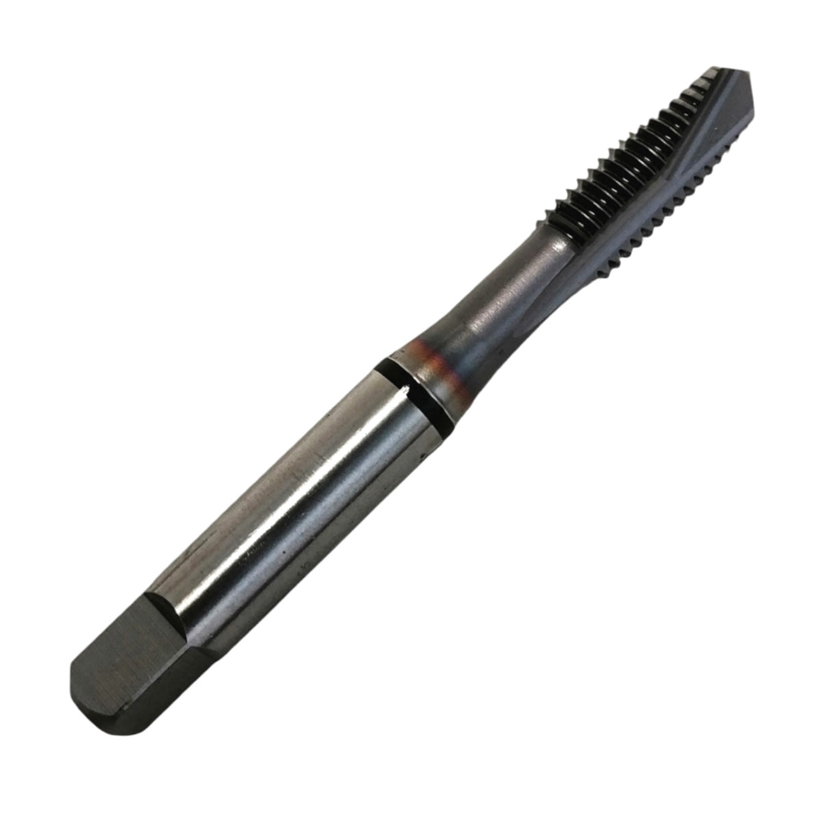 Machuelo de acero cobalto HSS-E marca YG-1, medida M8 x 1.25, punta tipo GUN con recubrimiento de carbonitruro de titanio (TiCN).